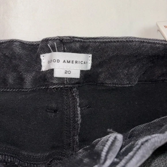 ✨NWT Good American Good Waist Crop Distress Knee - Picture 7 of 11